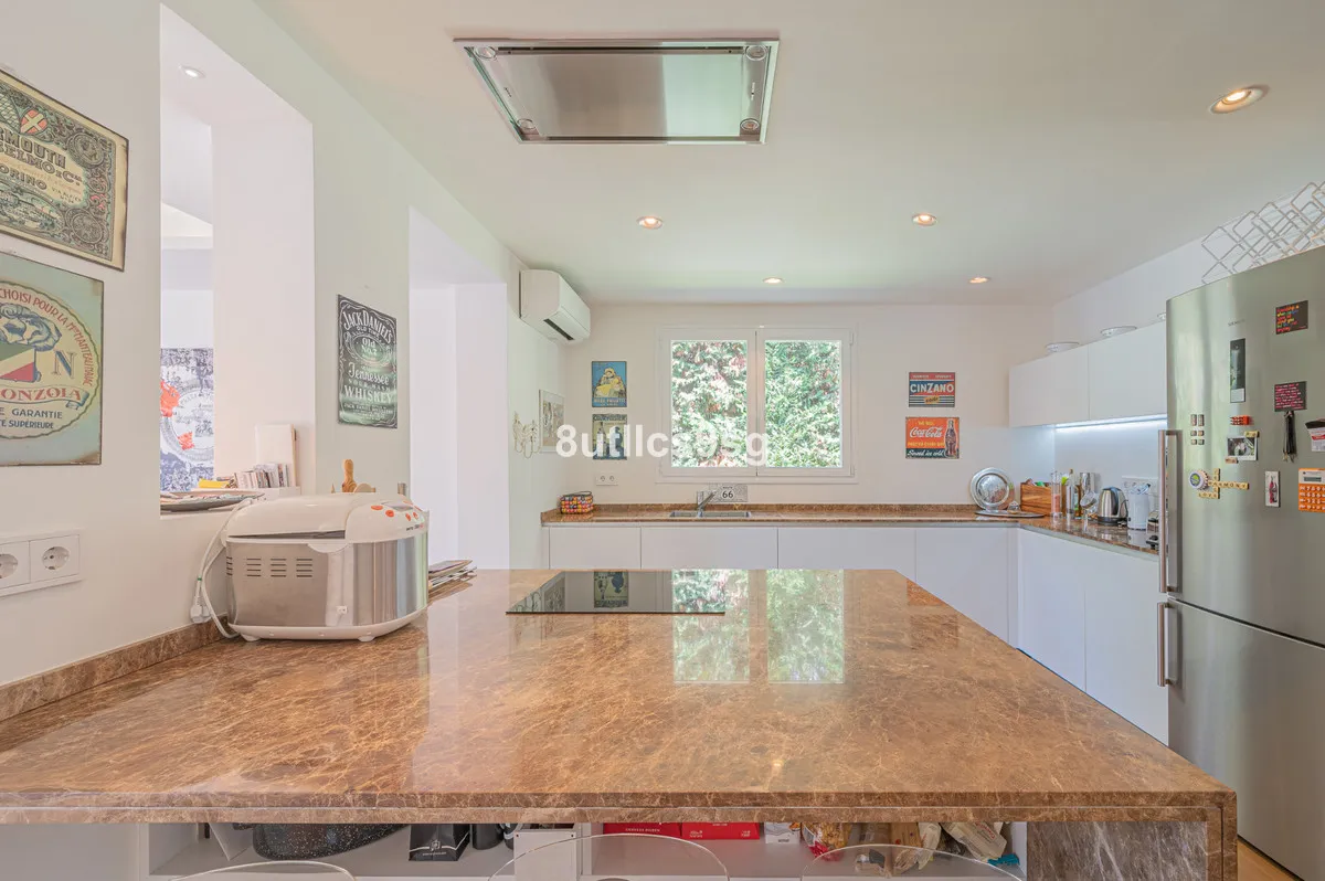 0df05e9e-e301-4b19-afdc-a6f7ea080523