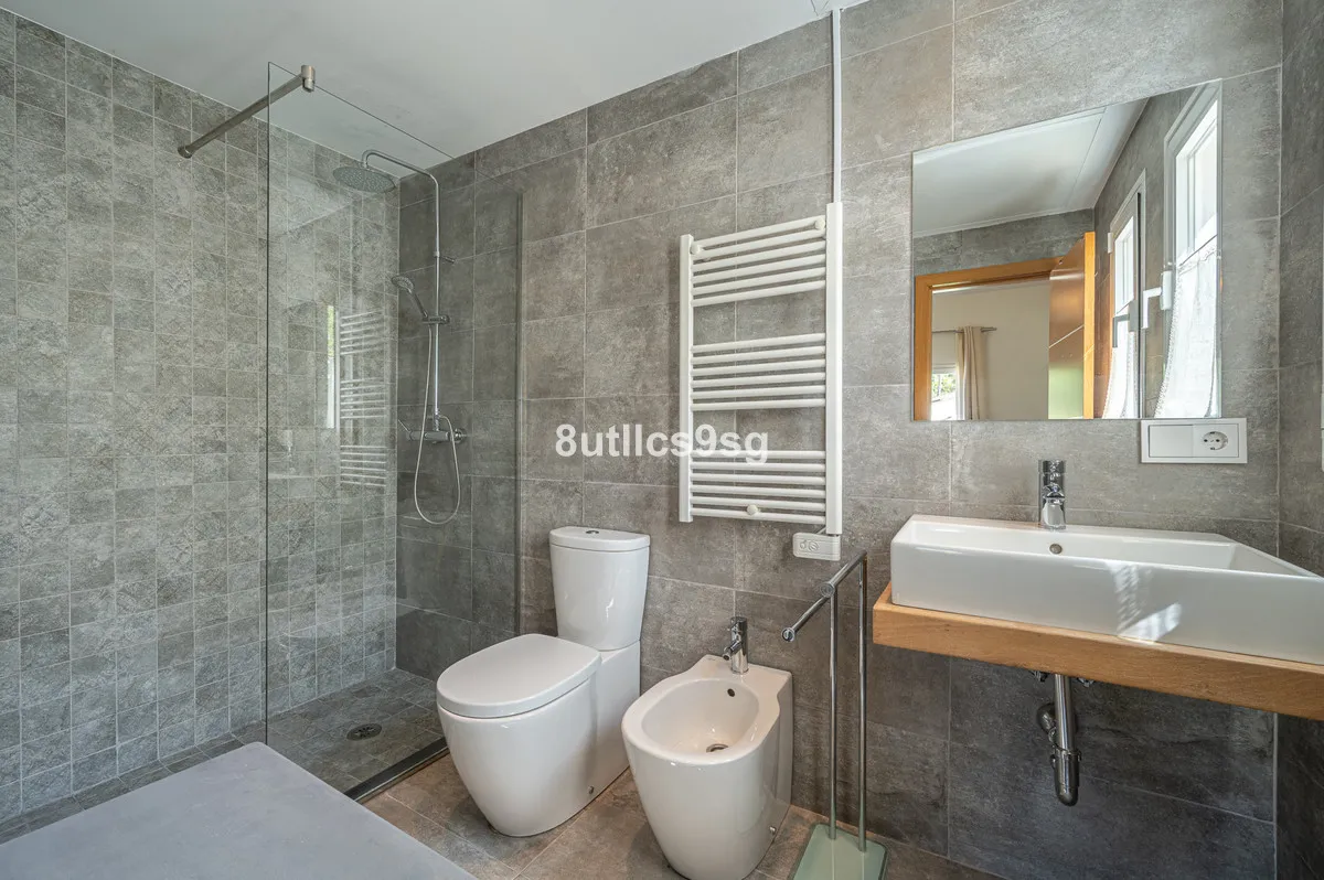 6d672ce4-7d4a-4a6d-8371-452817ae60b9