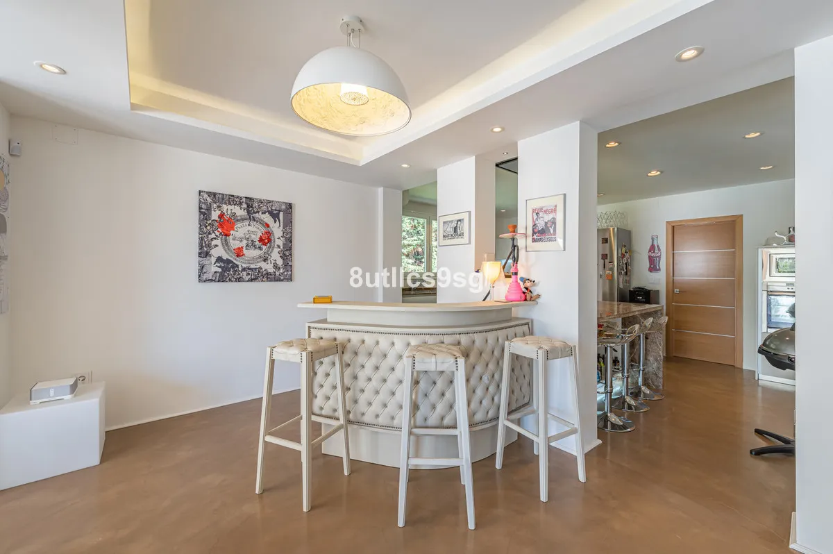 96a4bb98-1926-48ee-a5bb-38533520d79d