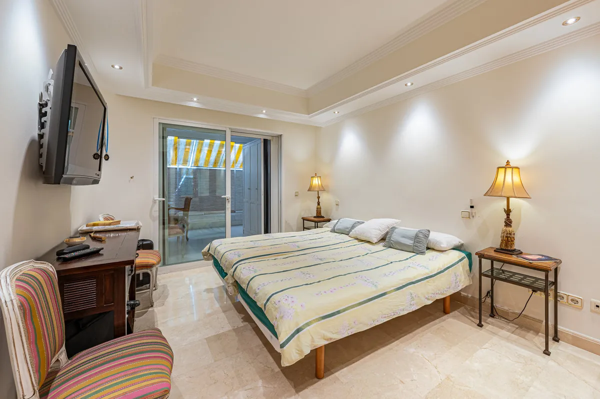 242f89a5-b1fb-4291-9b11-2b088e3afe0c