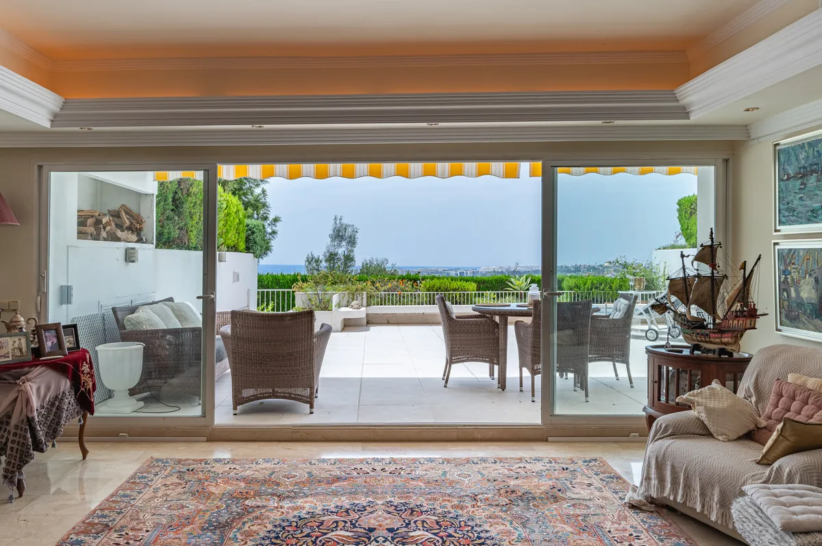 28f73945-34cf-4518-a791-c36c1128bb87