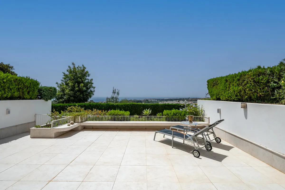 2bf25183-e750-4952-9540-aec99a649c37