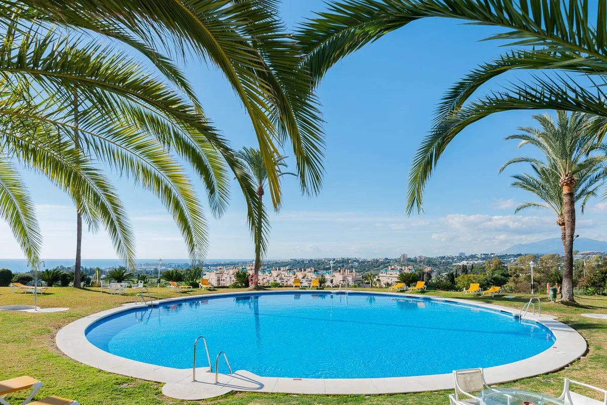 b711b193-2f92-4d87-b43b-6b46f8535451