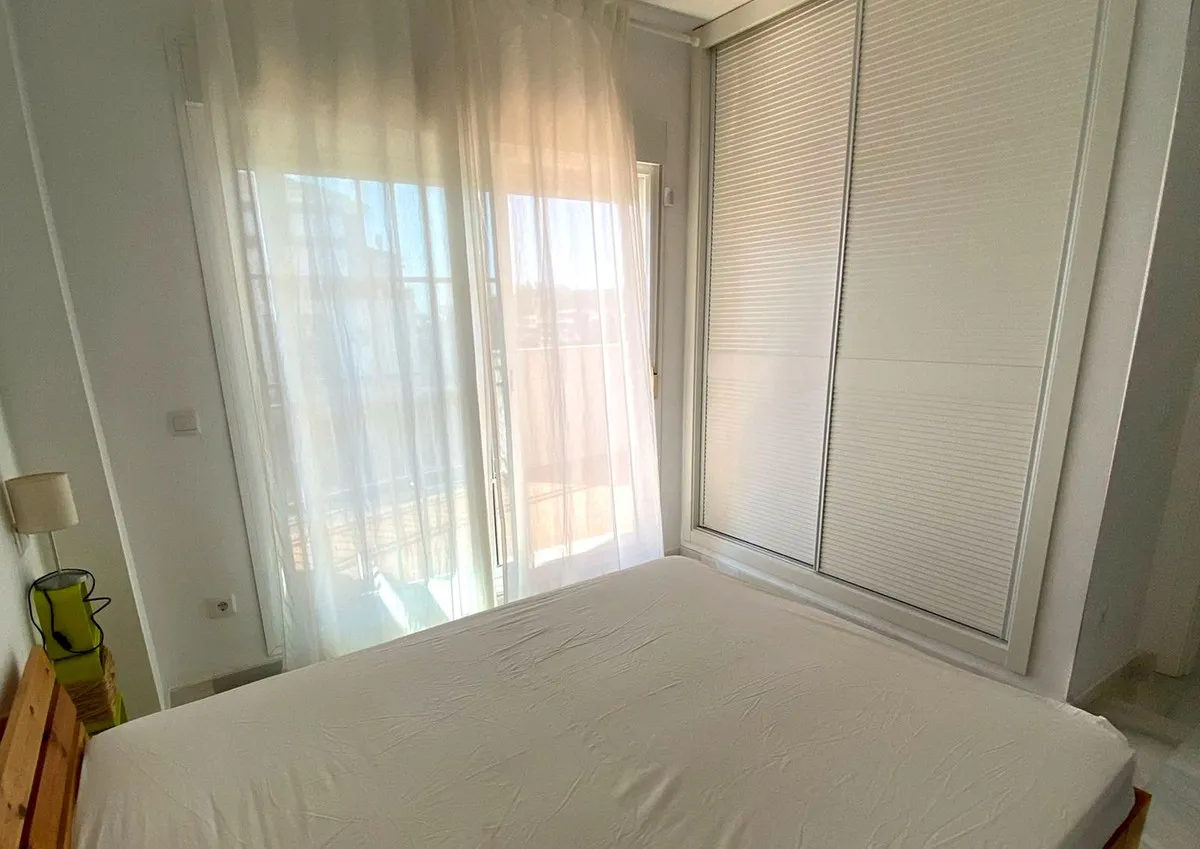 39d35b76-51eb-4f27-9b35-790965d5cf8f