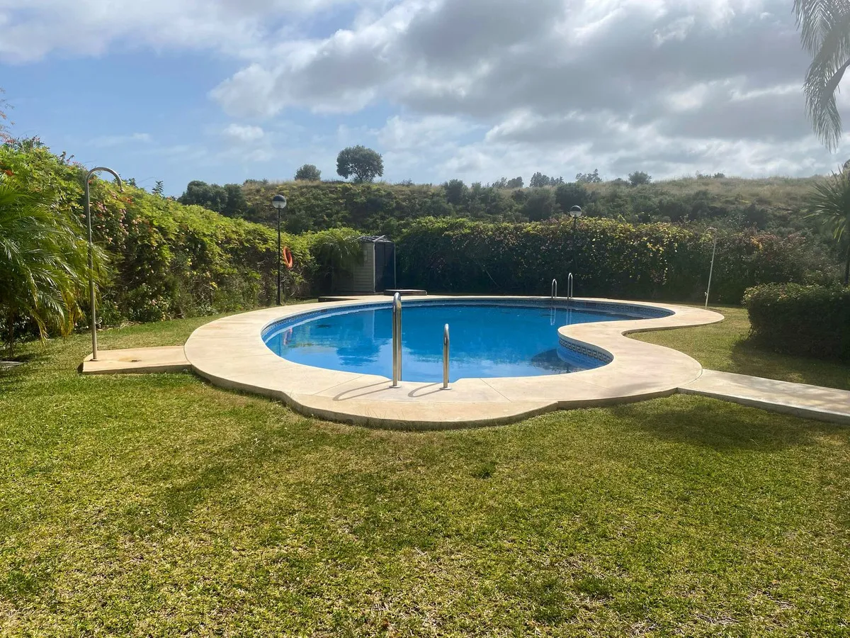 52a48adc-de71-4fb1-80d2-63473a910168