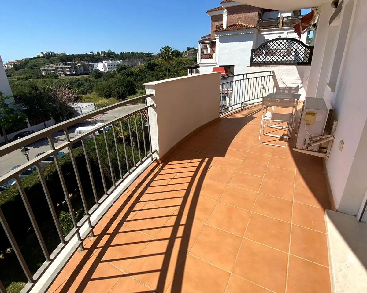 6b9f8229-2741-4bec-a0bf-c2d78ca3d794