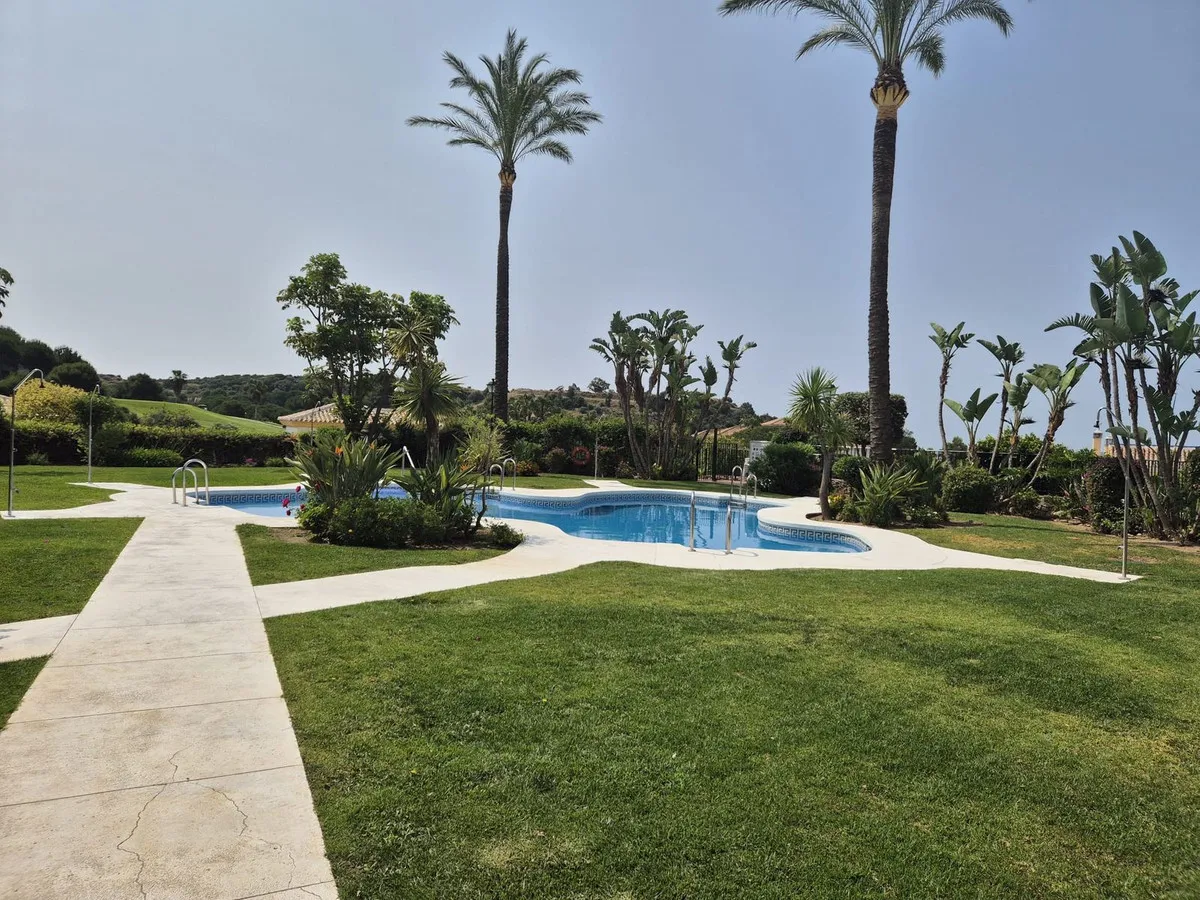 4735326d-30d9-4a49-81cb-61dd410ba922