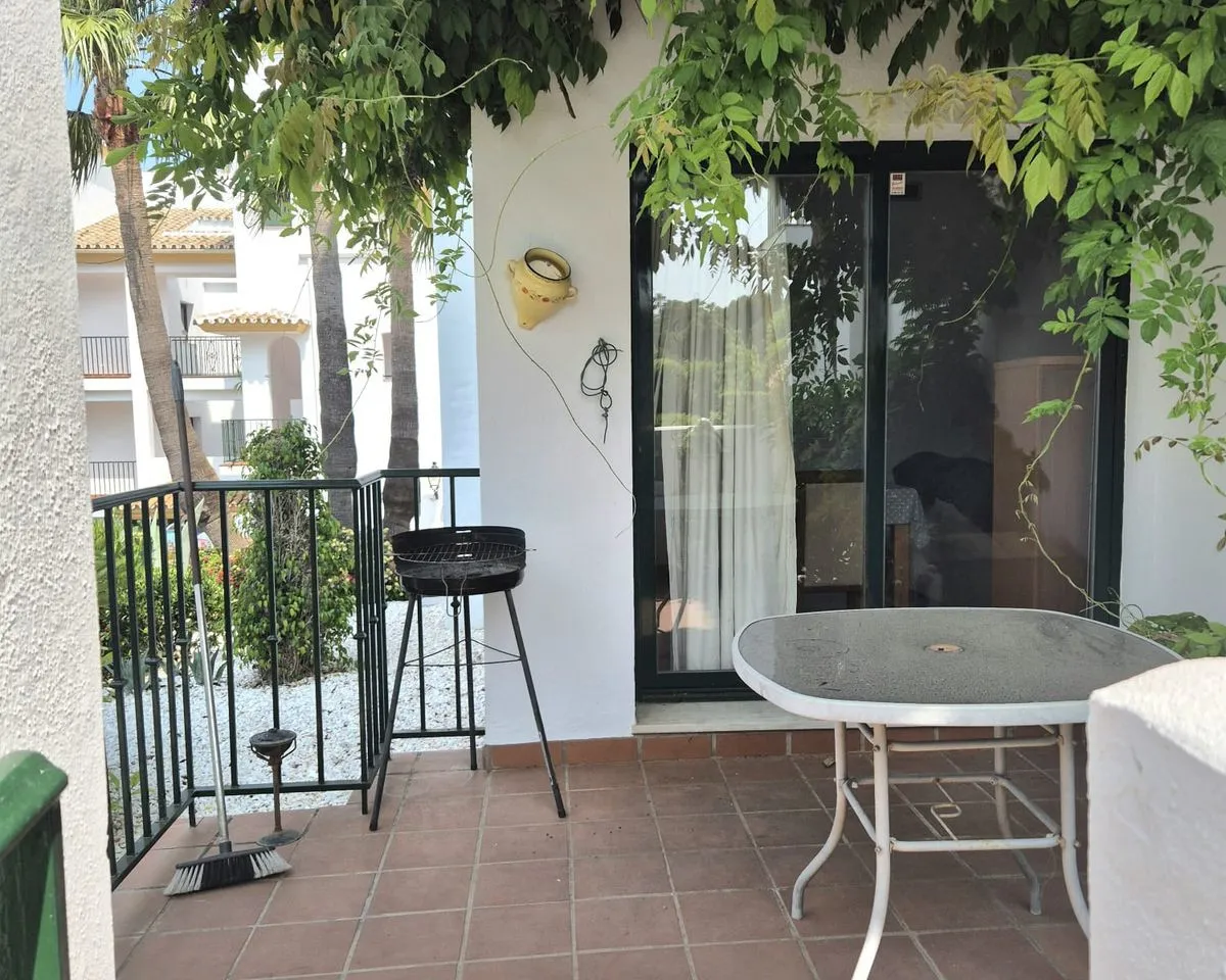 c38406ad-b346-4a26-9d52-80cb85dafecf