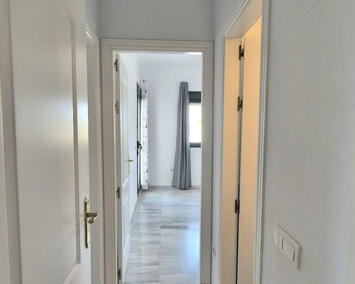 d9bfbe80-fb99-49df-8d7d-3b0b6545e50b