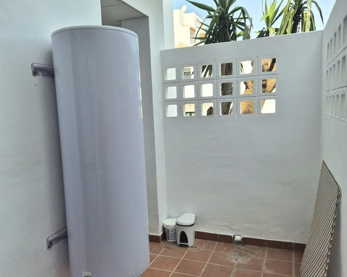 ebaa21b1-636f-4978-af92-75e05fc26518