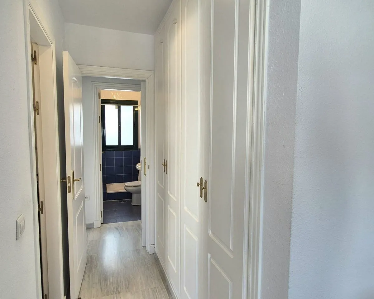 ebbbdeae-5833-418b-a586-569b5189a471