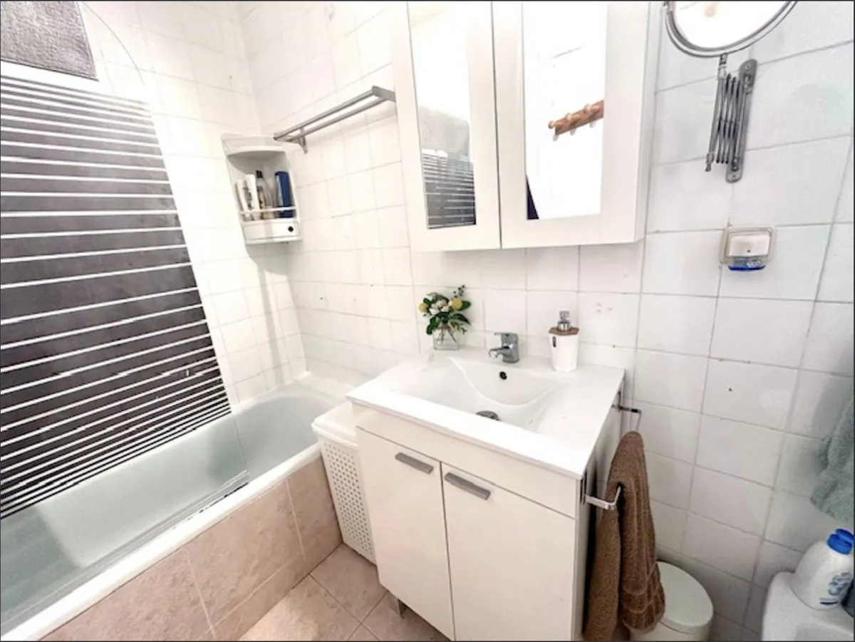 94ec317c-7b33-4eae-aea0-ae61a78fdf23