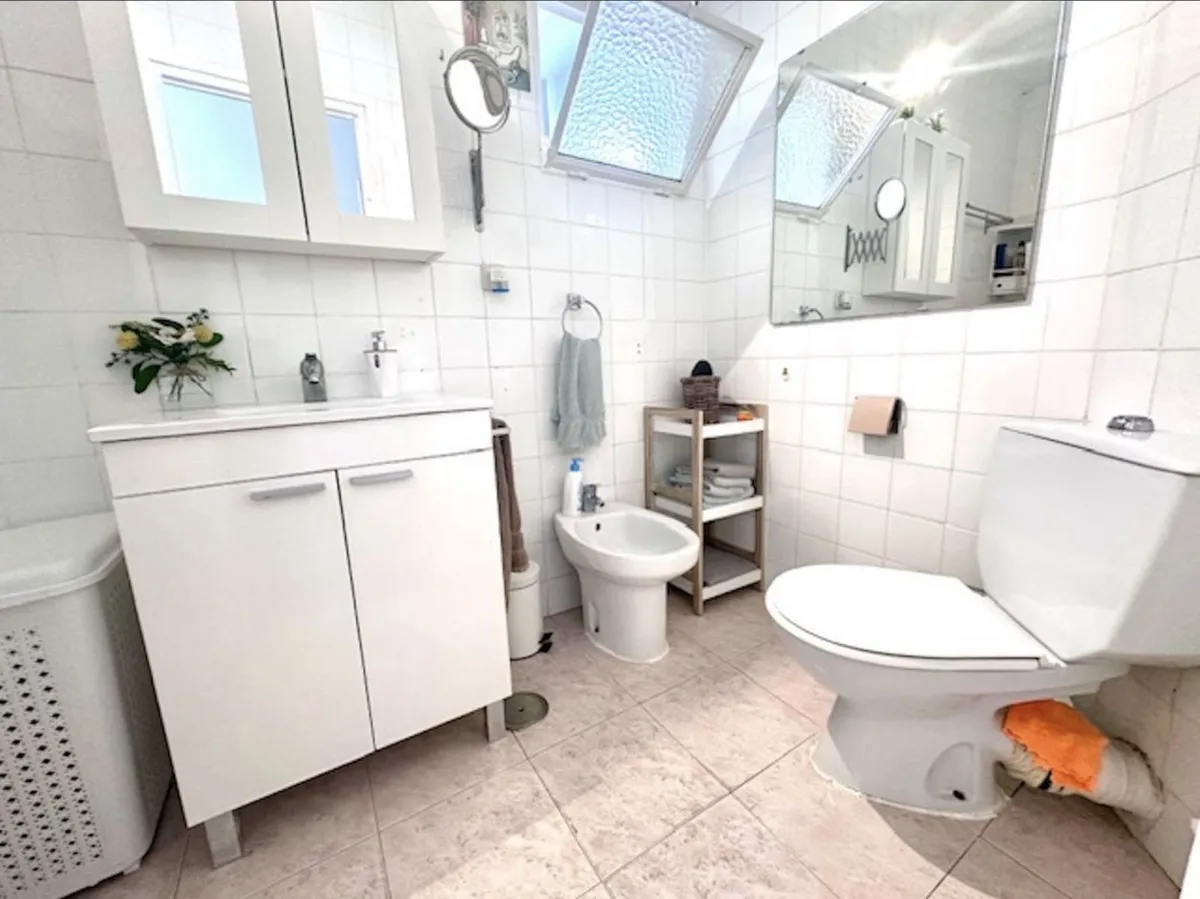 e4da5d0e-4231-44c2-8de5-a9274e7ebb89