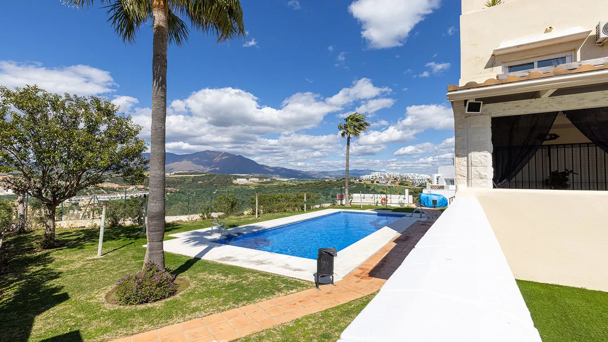 876f9c48-ba14-46aa-9c9e-49a34766c96d