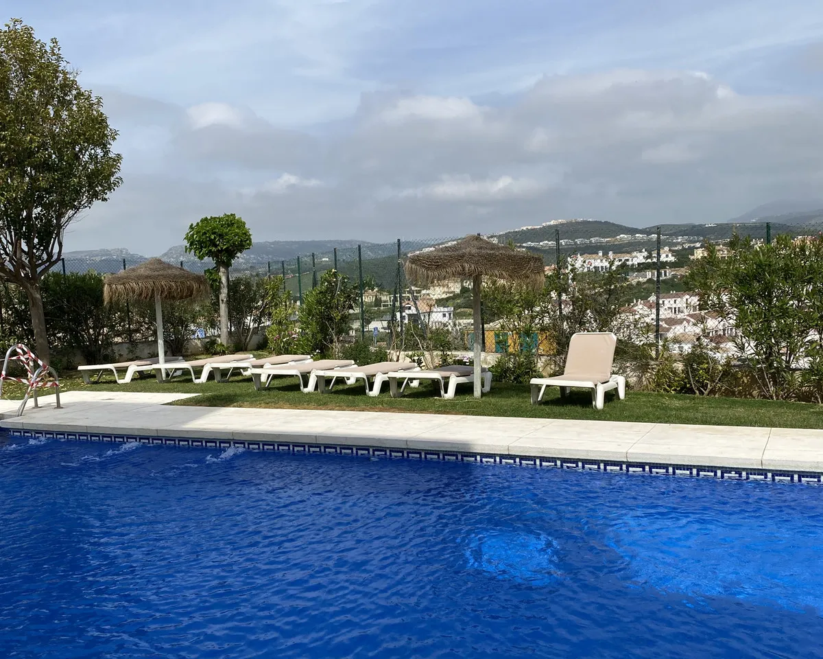 dabe2bac-13aa-41ef-8f2f-8c54a3618ee7