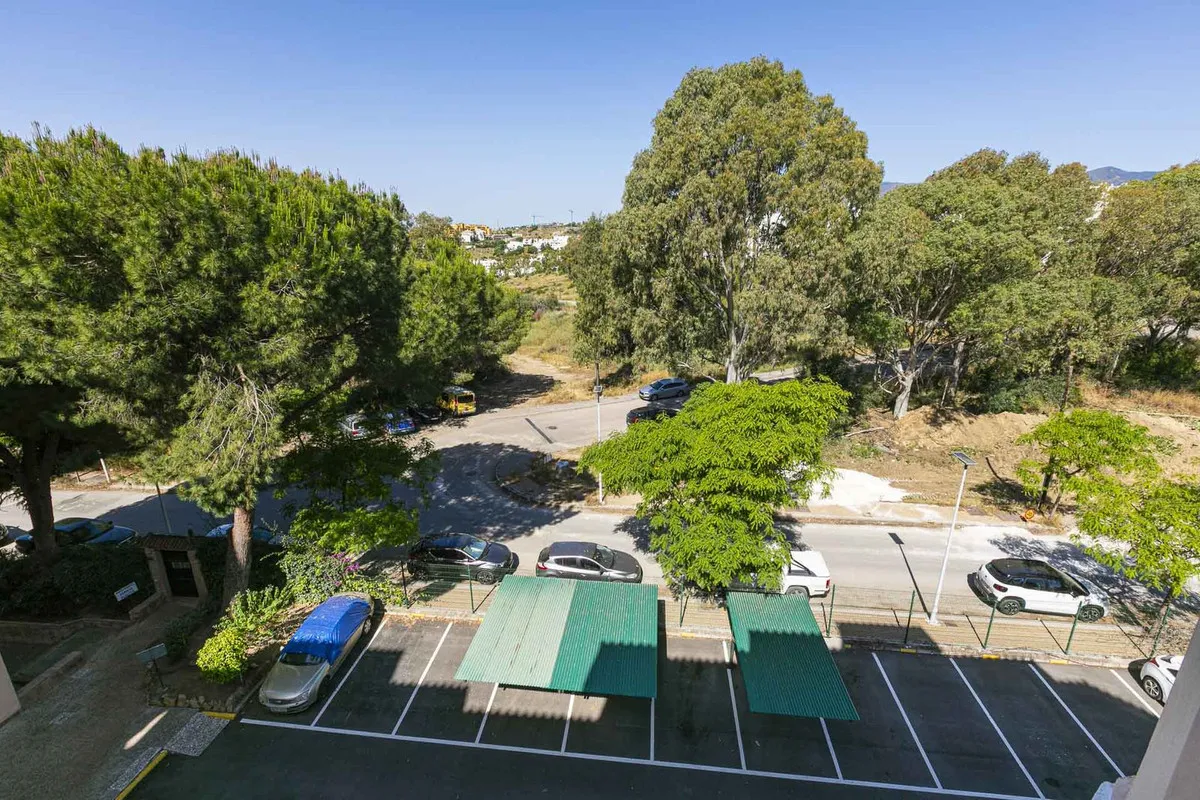 2019d964-dcc6-465e-ba28-2dcf737411b8