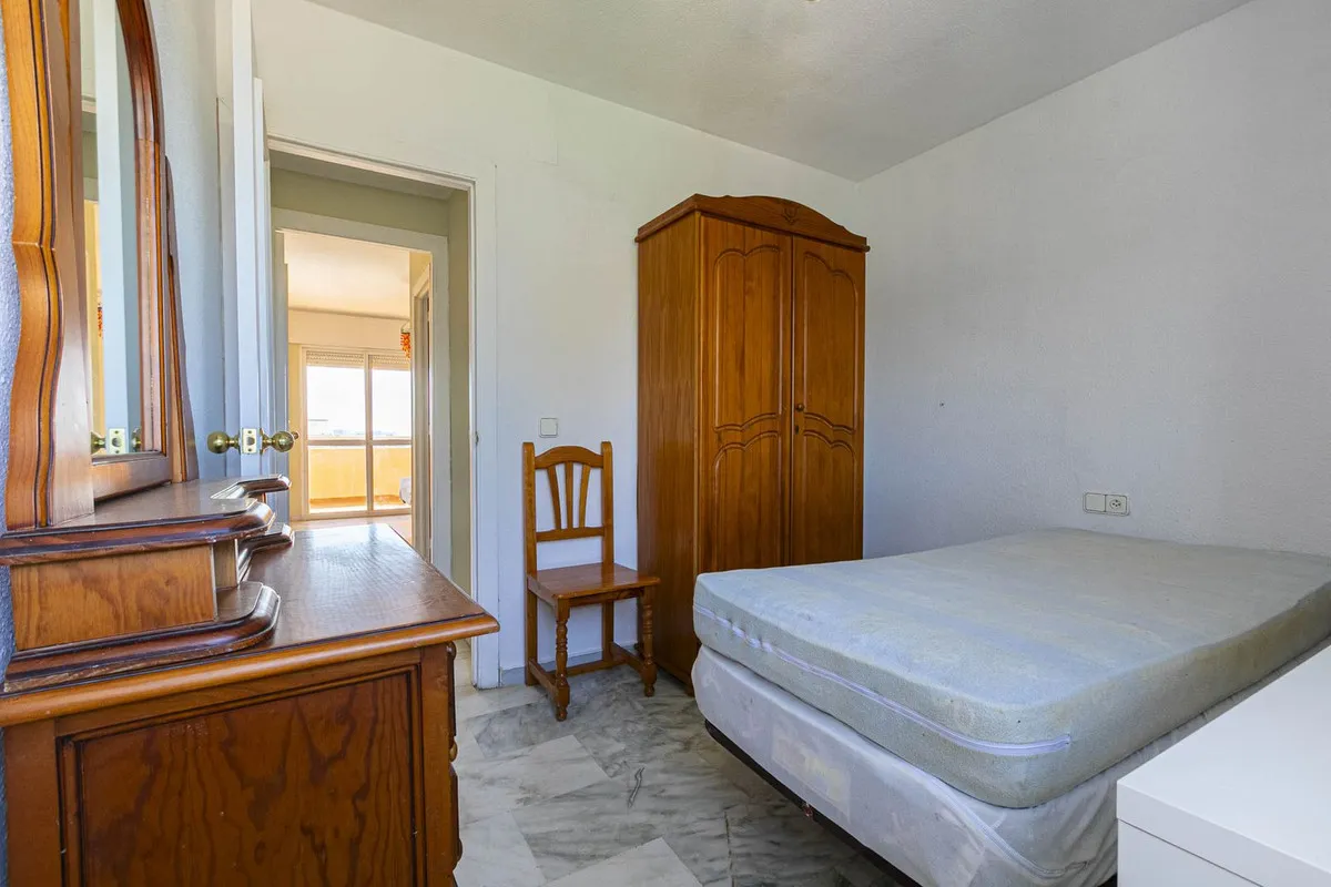 4649cffe-f2cc-4fc9-a9c4-a082188baace