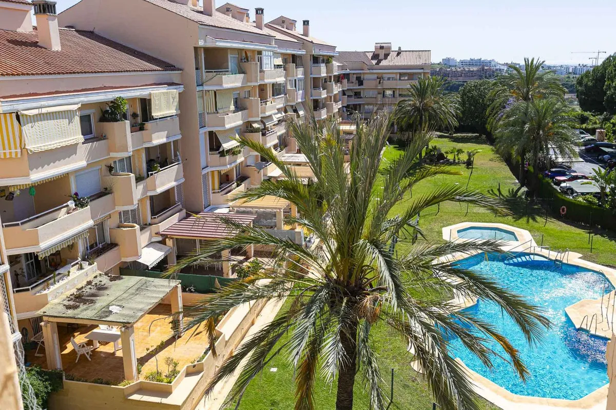 5fcbea7d-dddc-4f48-bd06-1495b1d47a4c