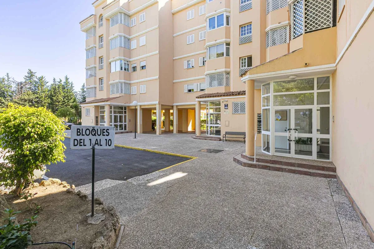 a1a46d82-81fc-4aca-8b0a-7acc2b00cad3