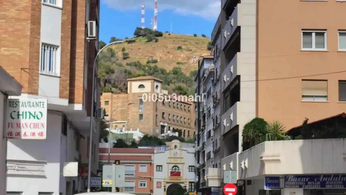 f0605e7d-d839-4403-9933-622aecb21e16