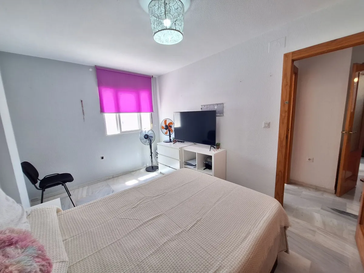 f98d9dd1-6e83-4051-87b5-ceef0bebdb33