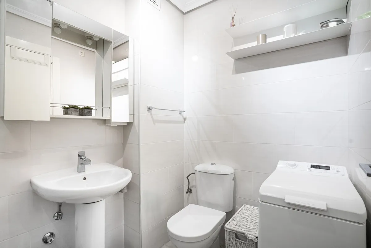 bbdcf0ed-83c8-434a-b3ff-8a254b06a920