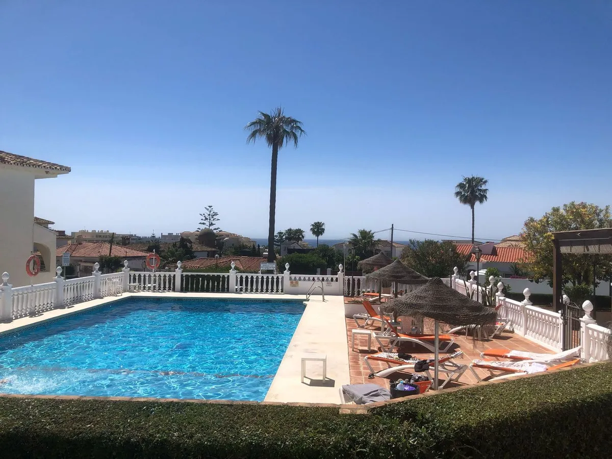 b011f93e-e03c-499b-9394-e34268209bf1