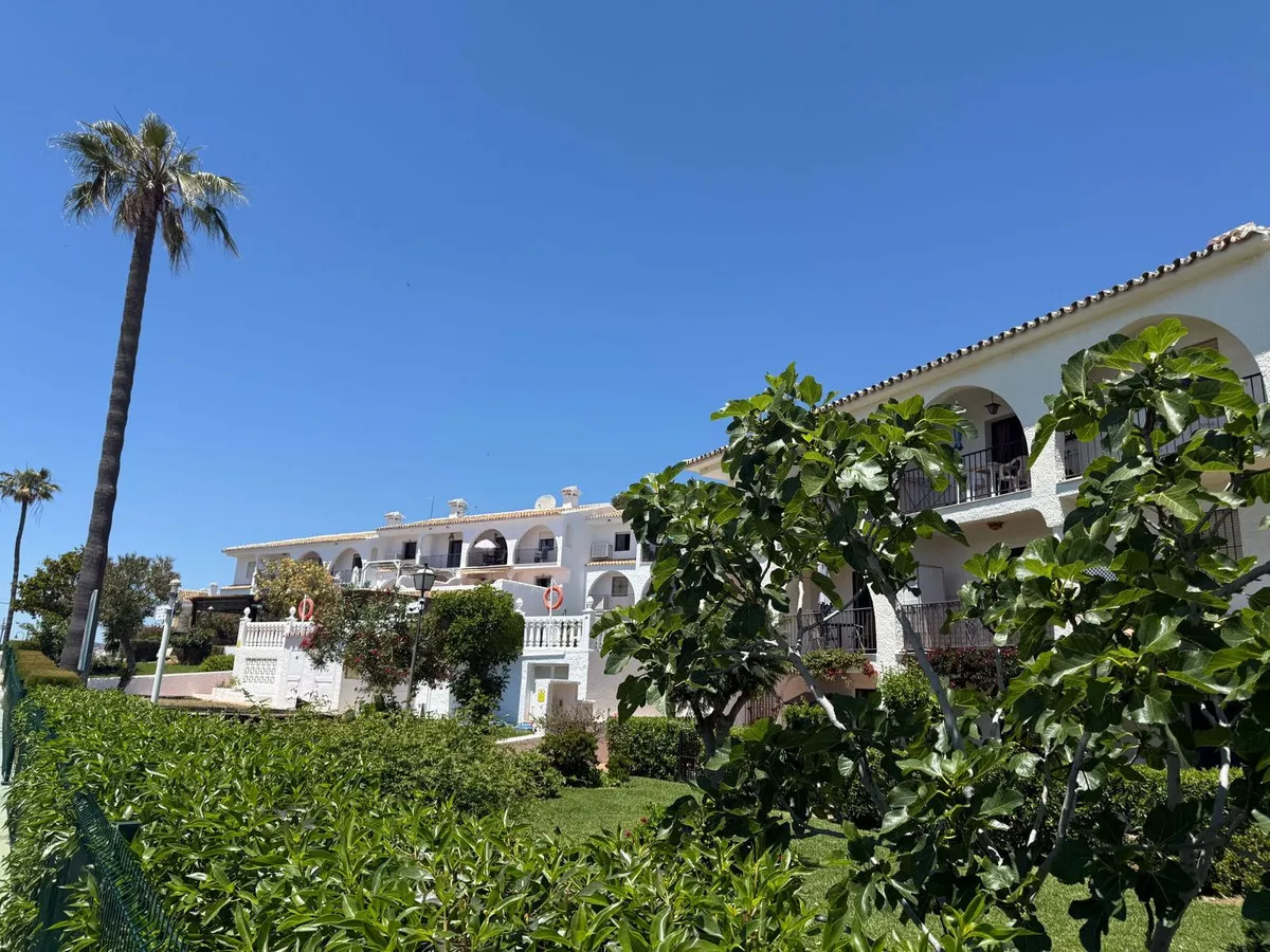 f9def807-1d84-4bae-97f8-1fb972372832