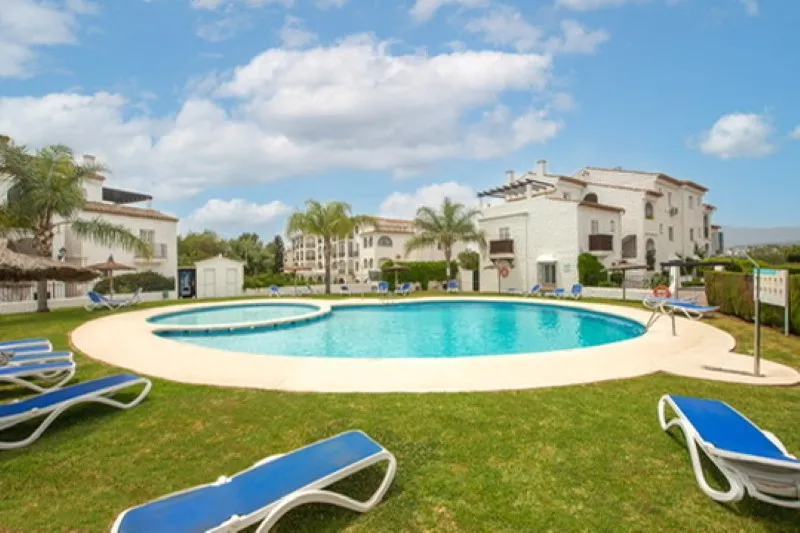 6f0502e5-2c8a-4583-898a-8368a617932c