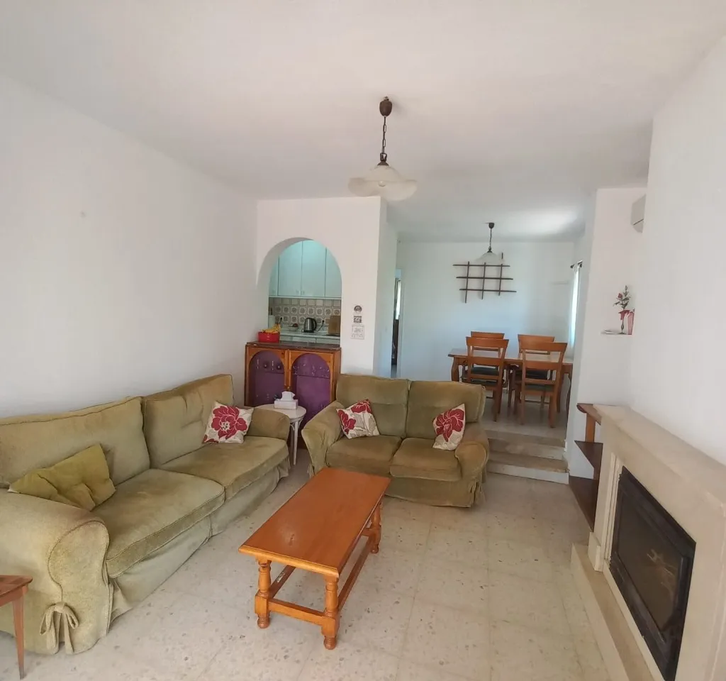 6e9b8c08-b750-420e-89fb-f77207d501bc