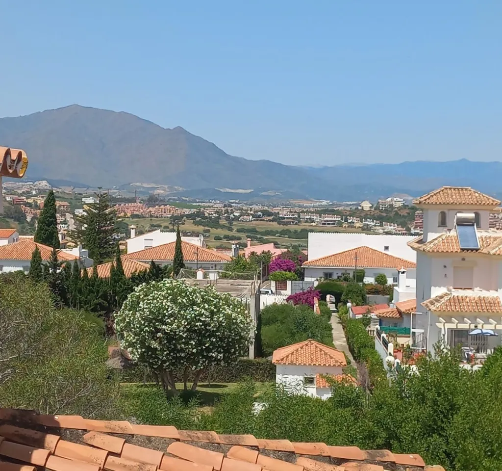 8dd060a5-0c75-45fc-922b-950c044680b8