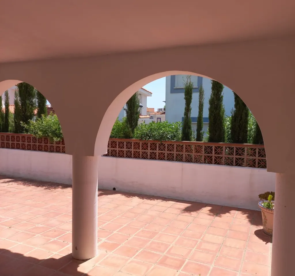 efe937af-560c-41ac-89b5-9fd5419a6c50