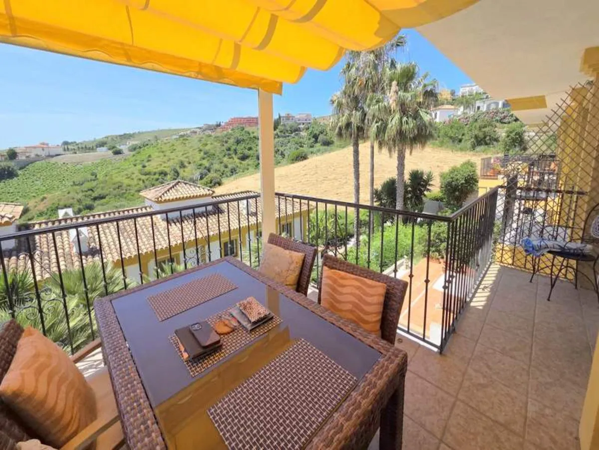 24c3bafb-907f-4c24-a44e-959747d2d1d2