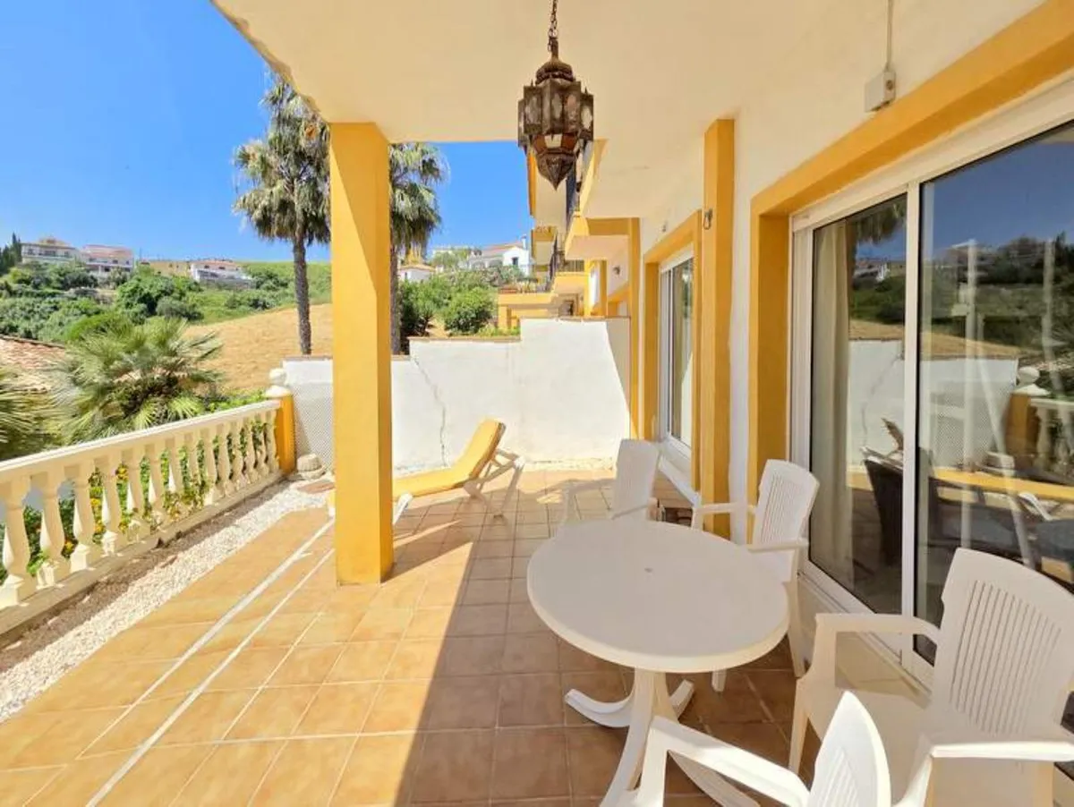 7d5651f4-a7a0-4ee4-b2c9-4041c5a57803