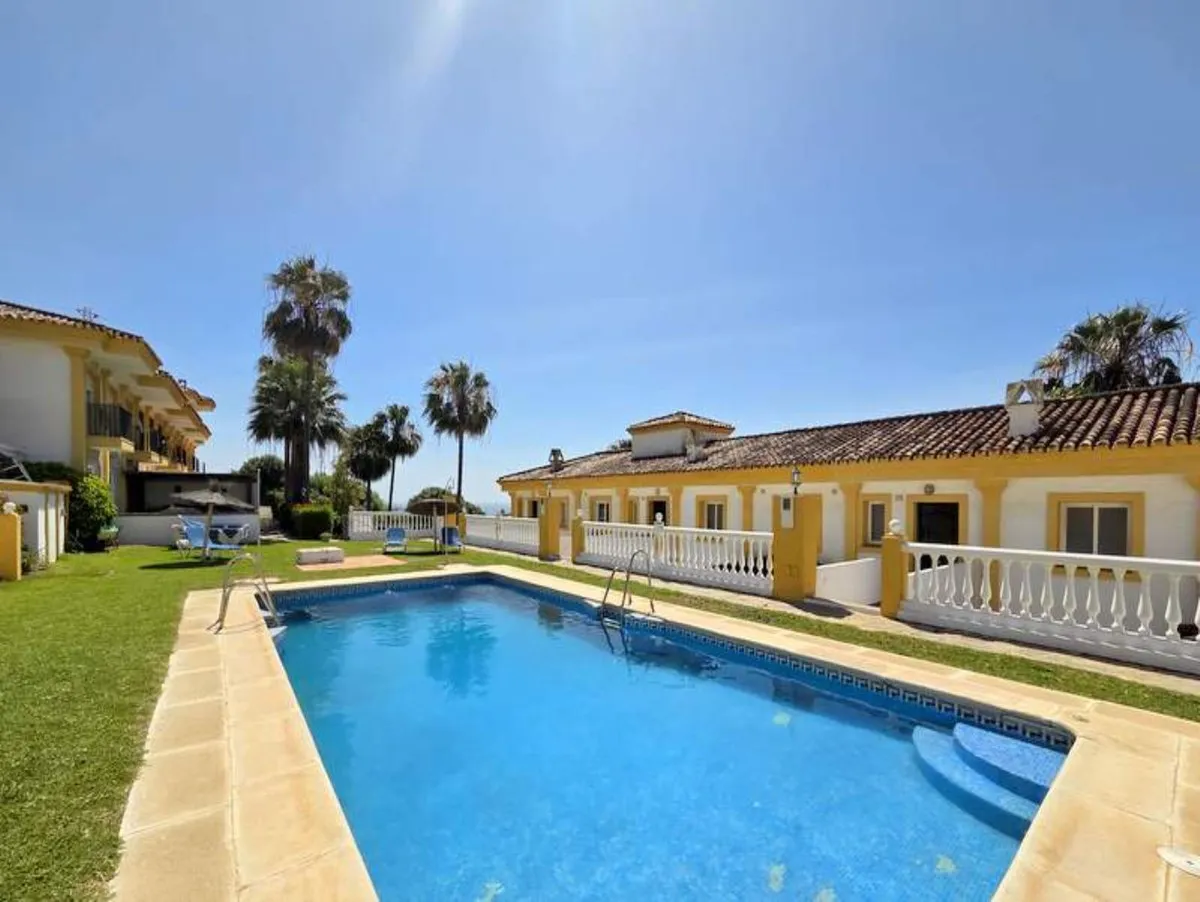 b4d3b4b4-0e4b-4e47-9da4-6df320b6efdf