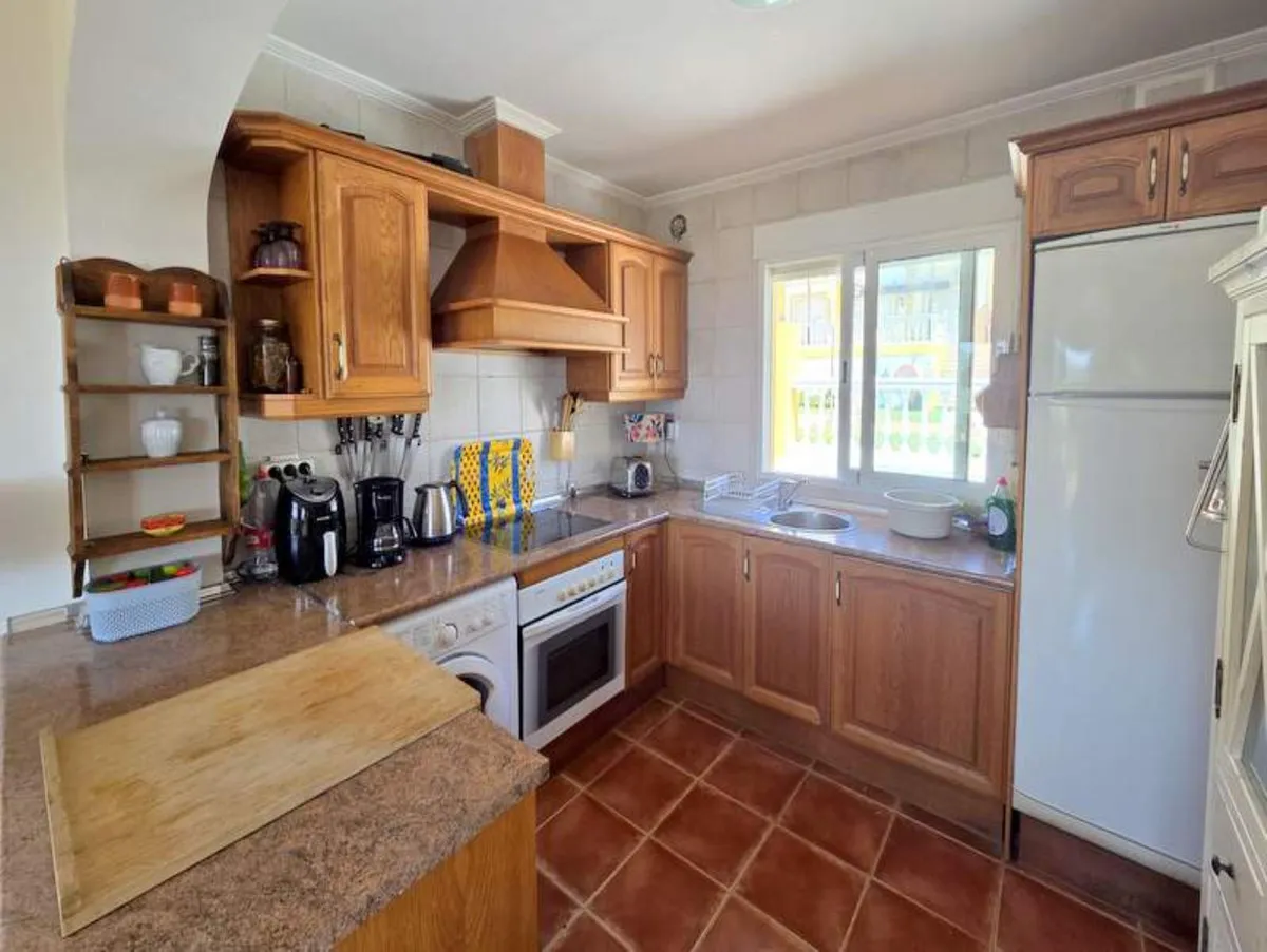 ceec9845-1b3a-49b6-8436-1af9c802e10d