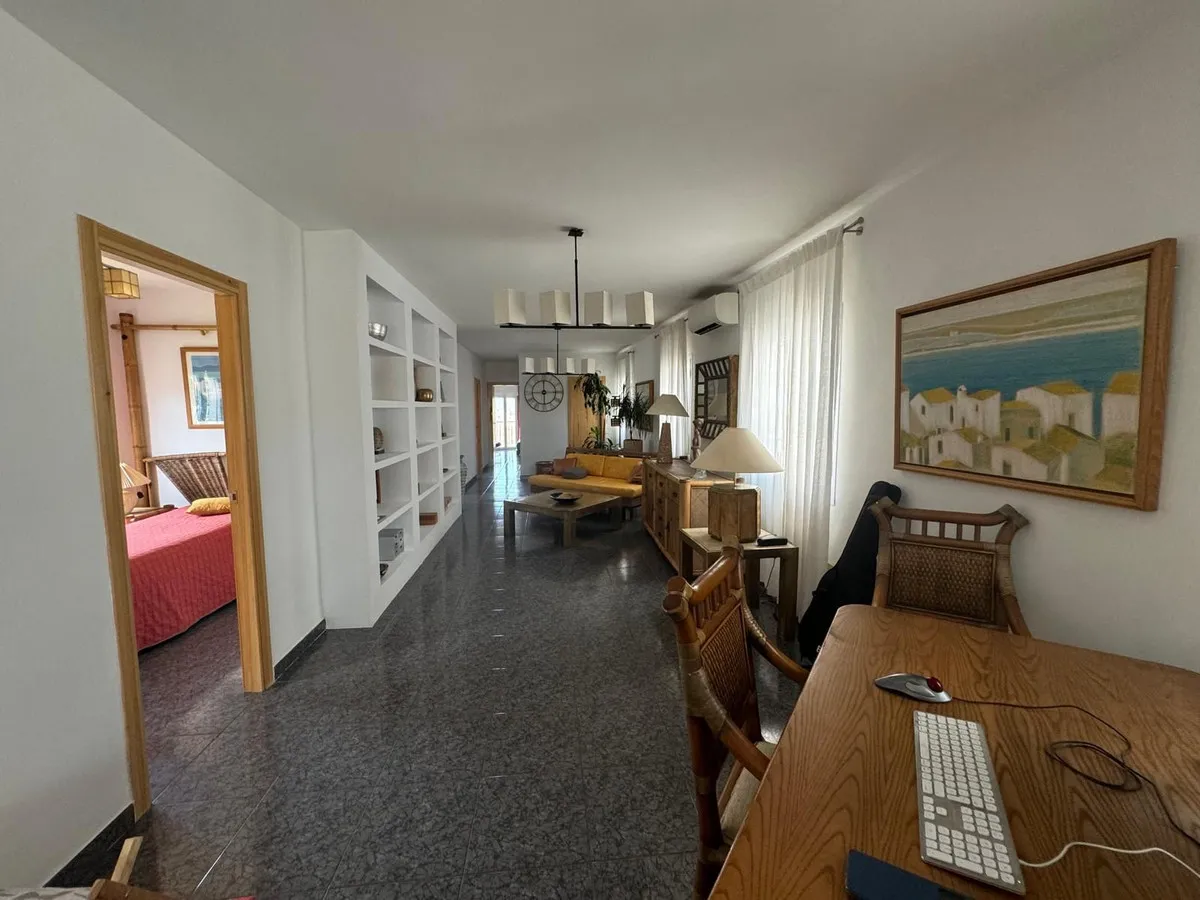 0f3c3eec-9e44-4a83-b748-cbb76fd66e11