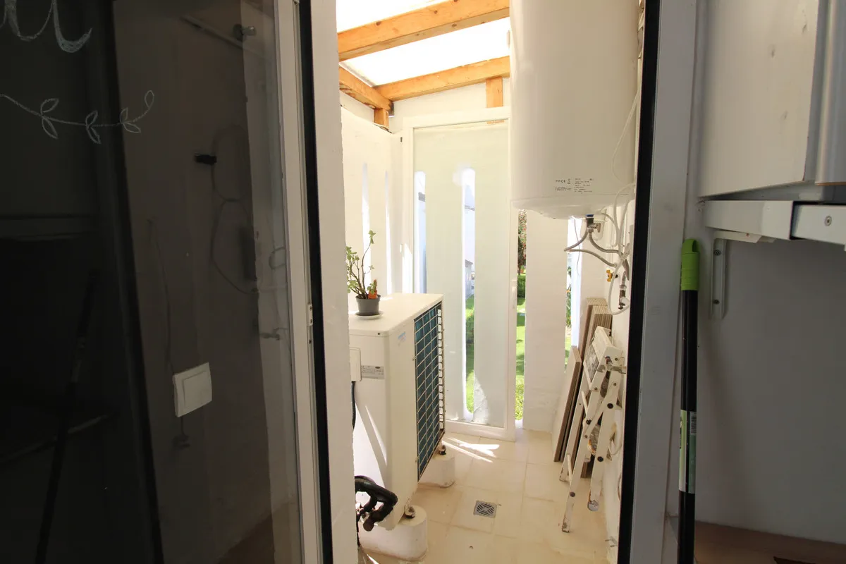 4e4e84c8-b6ed-4e9c-88fe-6dde84d8ff07