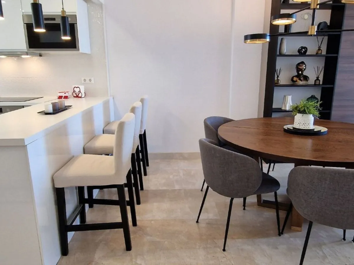 4ca9797c-6567-400f-b3df-265eaf8846af