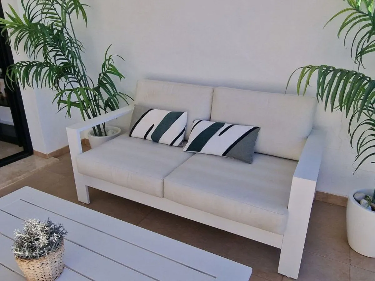 80a3bccc-67c0-49b4-bddb-19f991e84703