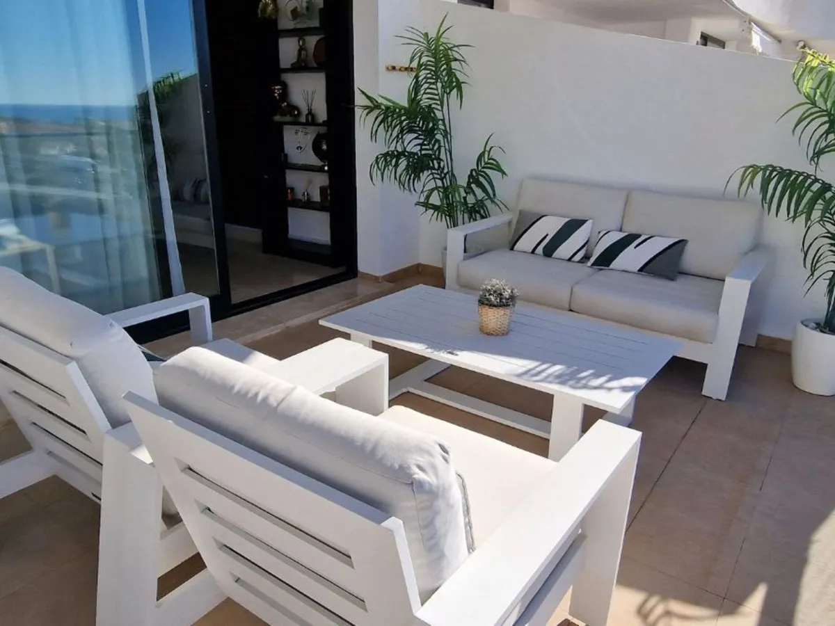 d49c51ab-0732-4b8c-969e-9429d1ca4292