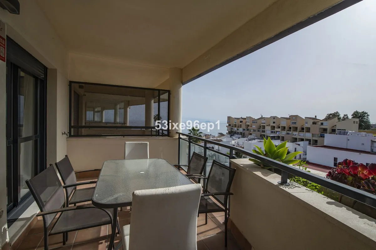 10357097-799d-47eb-9fa5-3848a90e1c46