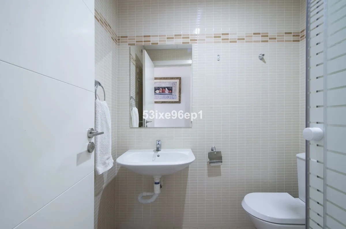 65658c39-006a-4e07-9d66-3c773aa56aba