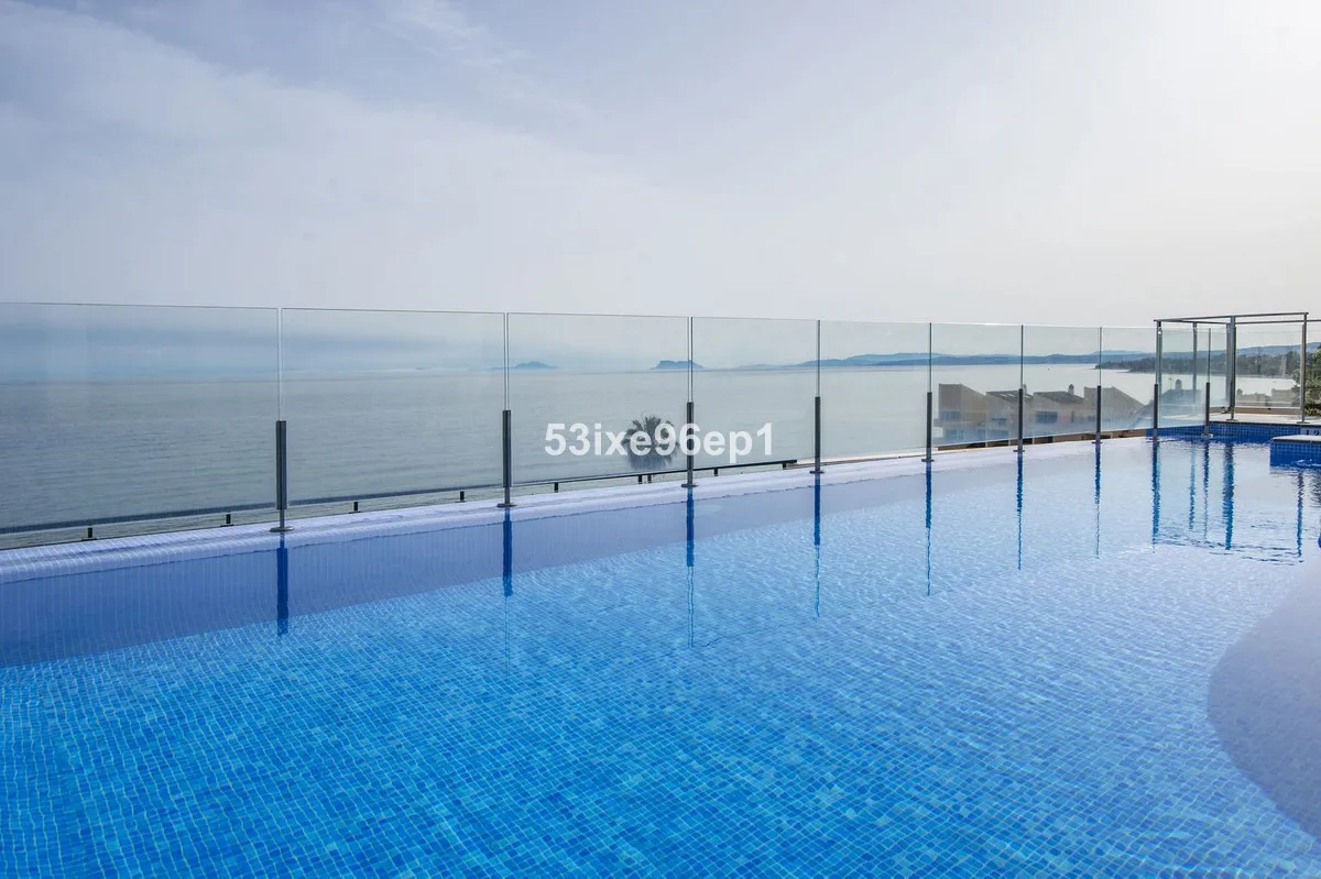 9575361a-fc47-4d4b-a373-e53accd728bc