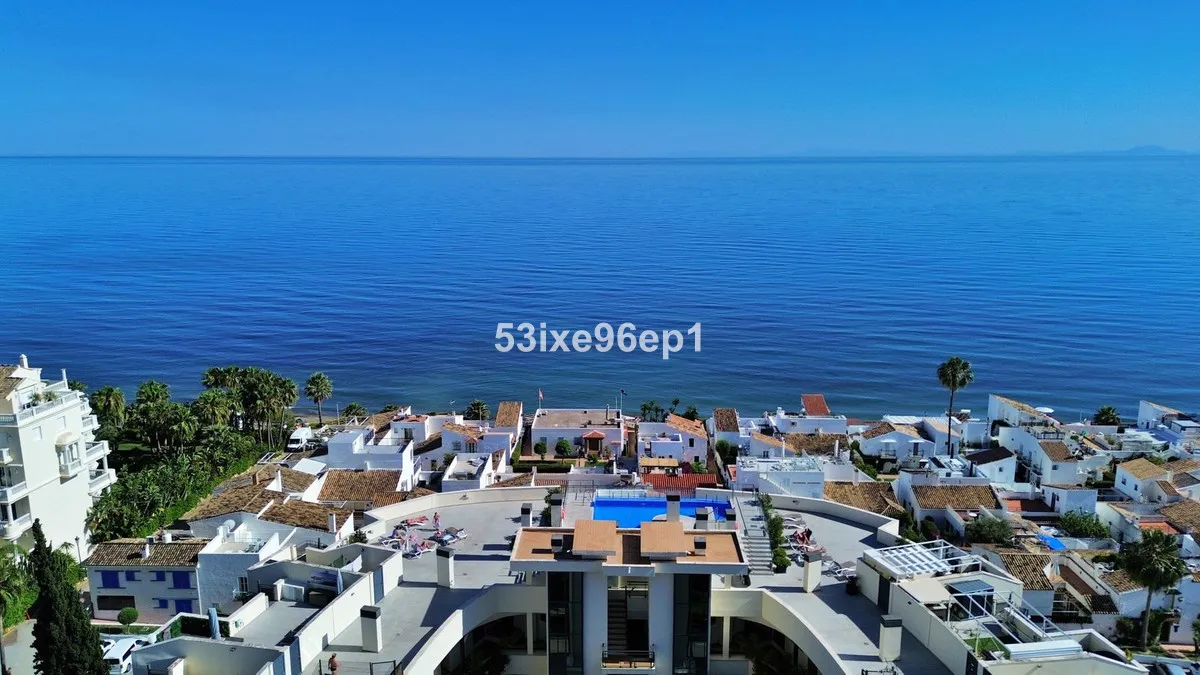 dd87cf32-e75d-46c5-a3f0-ea9a18e79502