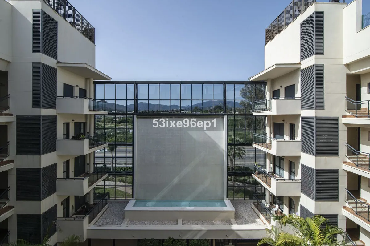 e51c8d1a-b1a2-4c80-95cb-5a4008637ac9