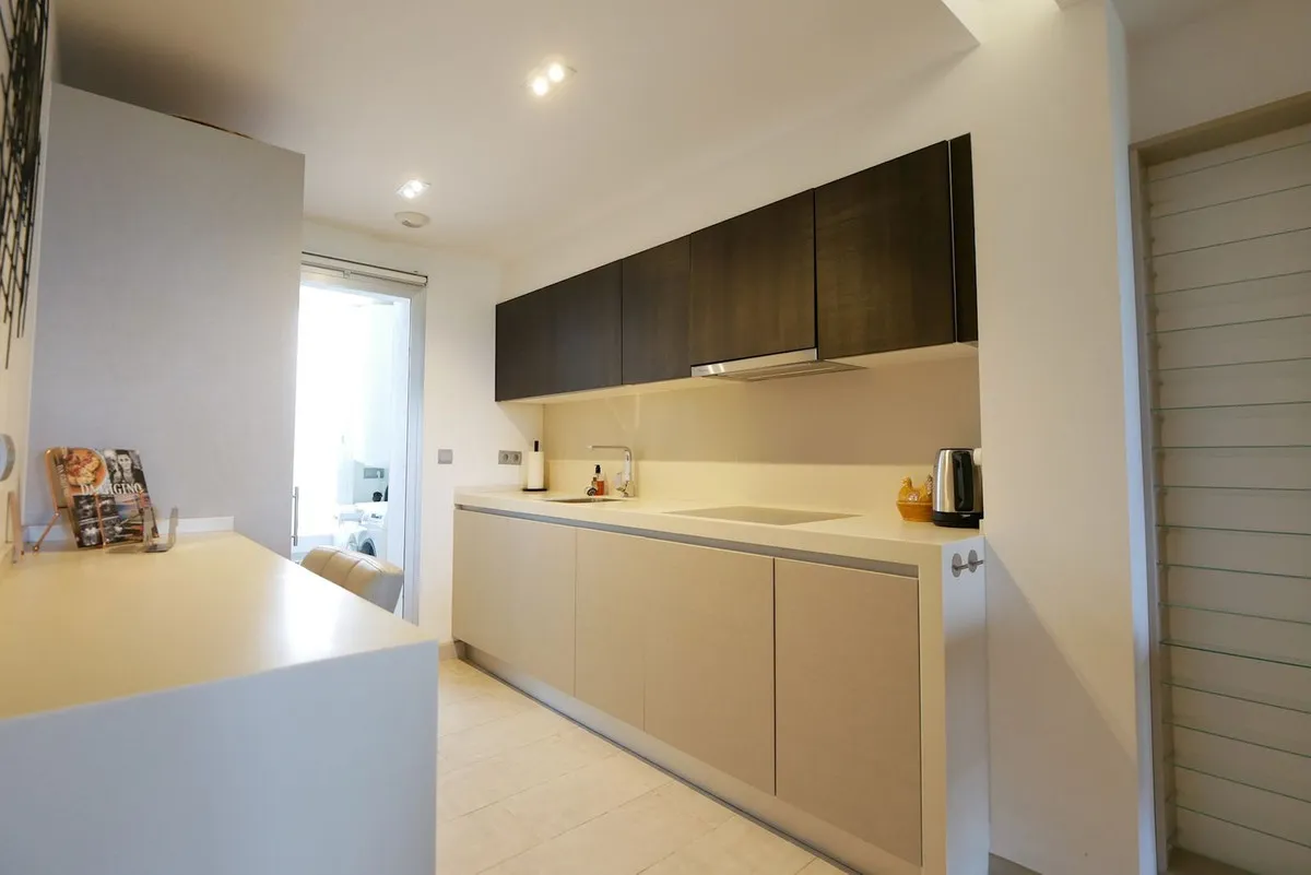 24f98fe4-e651-4667-bffa-f1d5628b135d