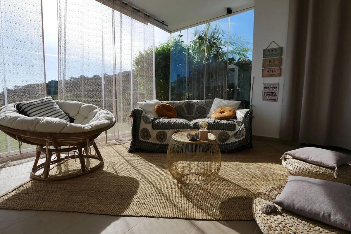 3a6c06dd-a540-44c0-a974-83c2b7622566