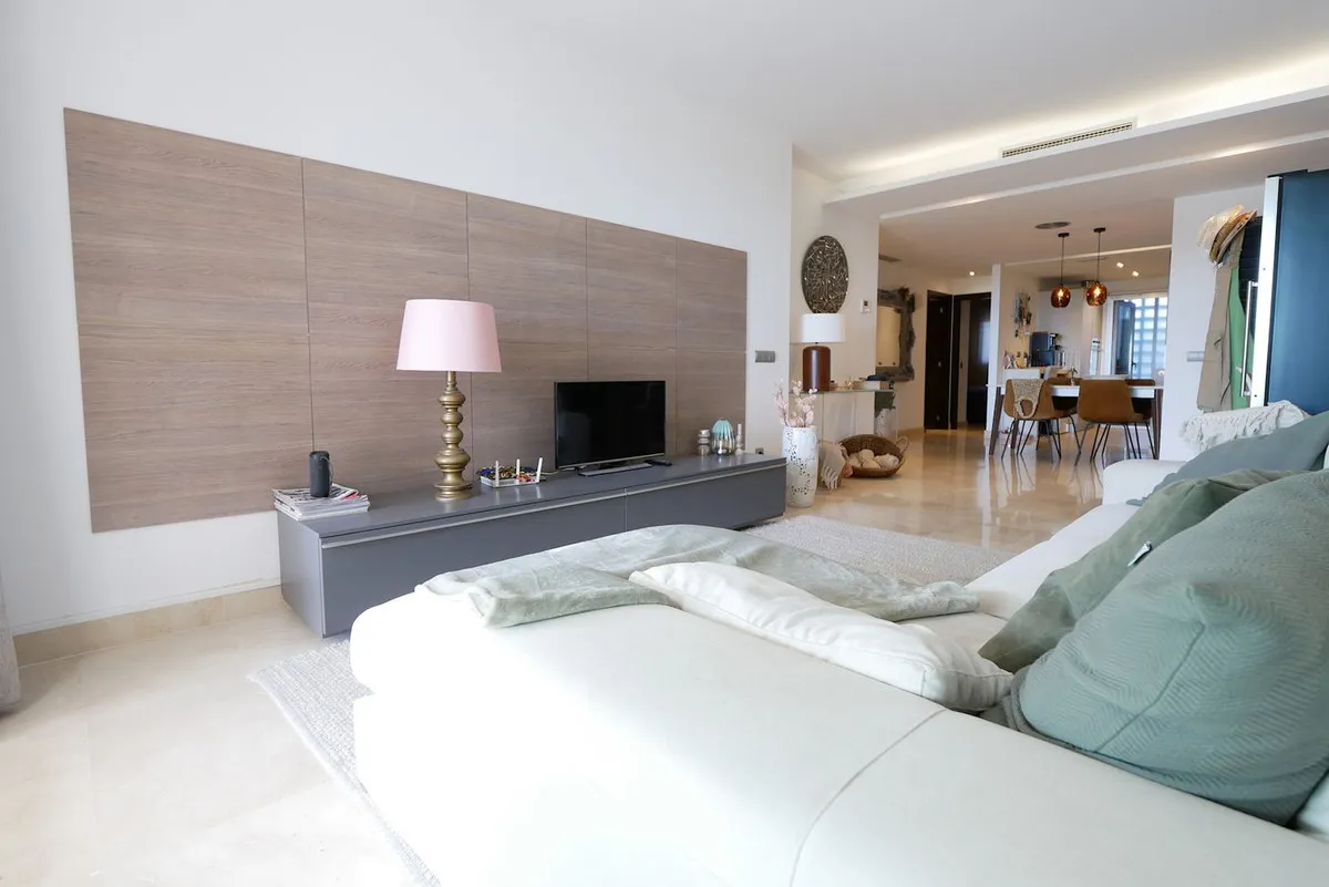 59971ed4-6287-44c1-9bb7-9a7979828a48