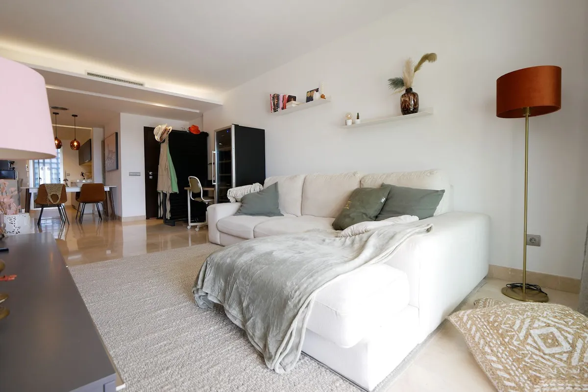 9b0580ee-1578-4dda-b8c3-d1aae47c1305